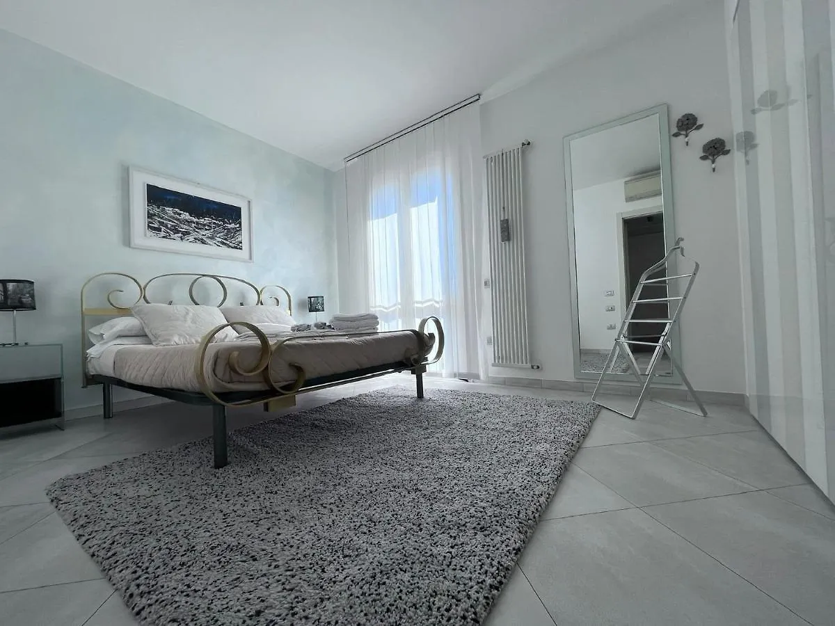 Villa Fenix Milano