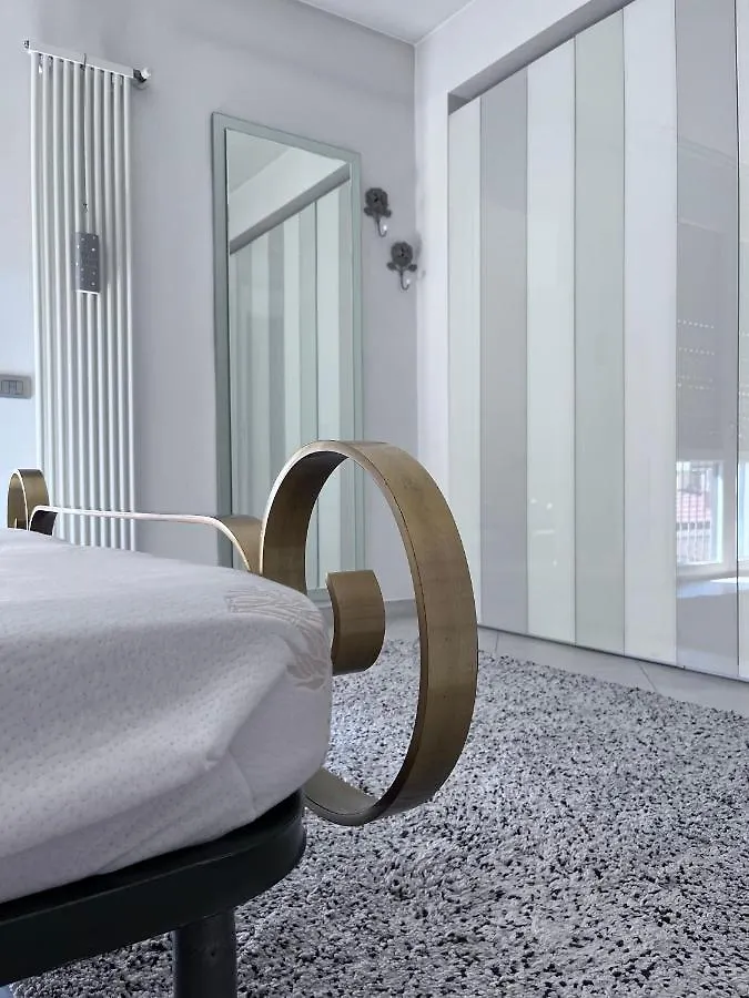 Apartment Villa Fenix Milano Italy